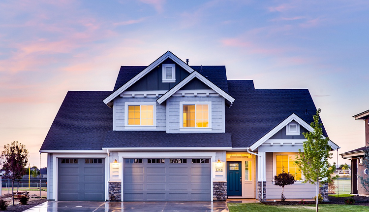 Home's Exterior